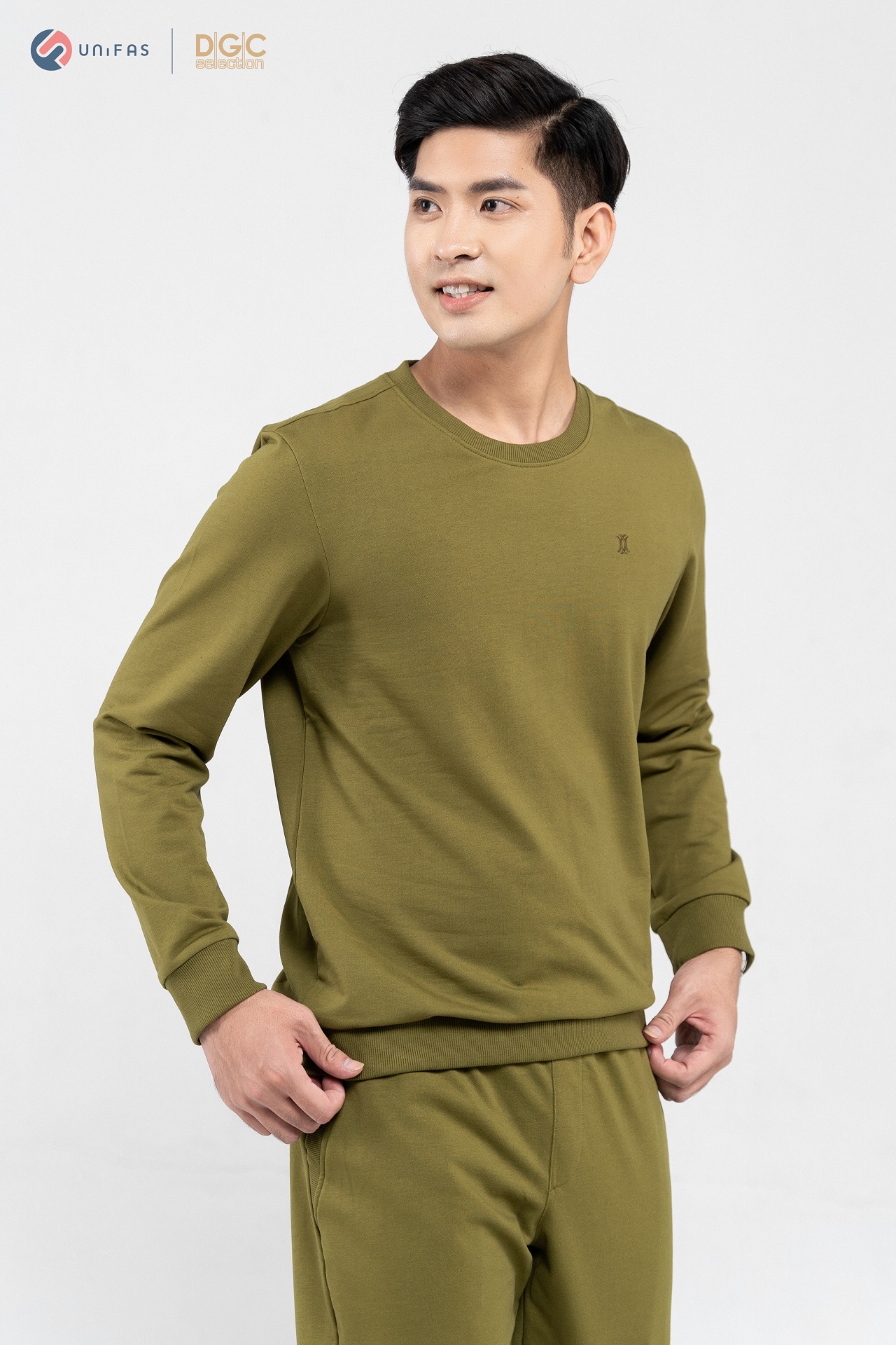 Ảnh của Áo nỉ nam dài tay